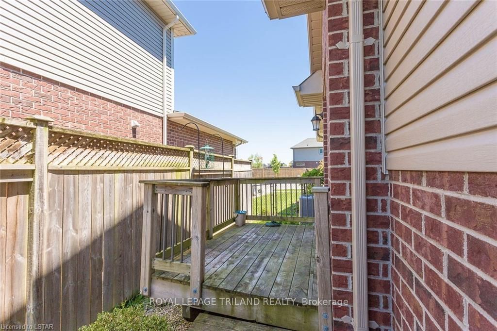 Listing Image 32