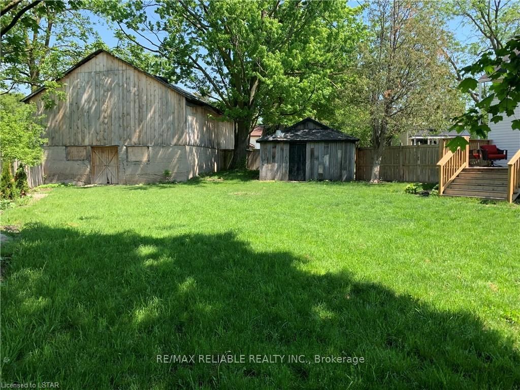 Listing Image 7