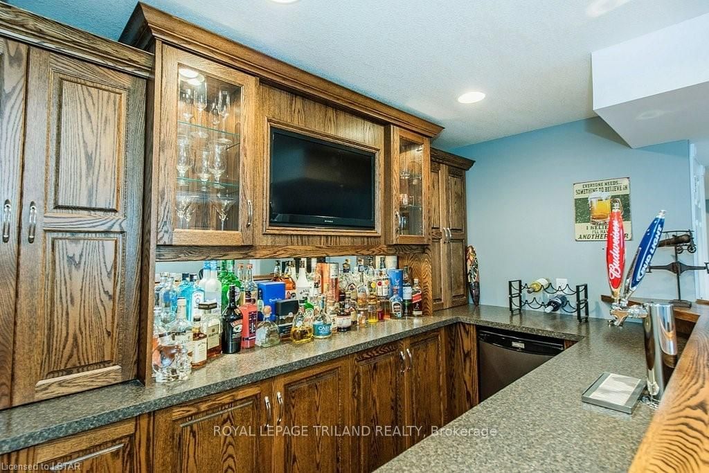 Listing Image 34