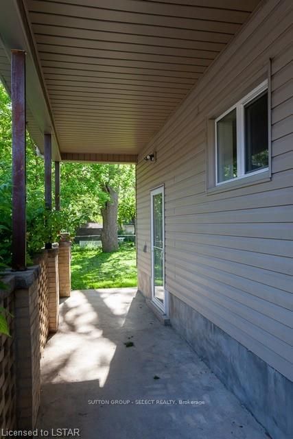 Listing Image 17