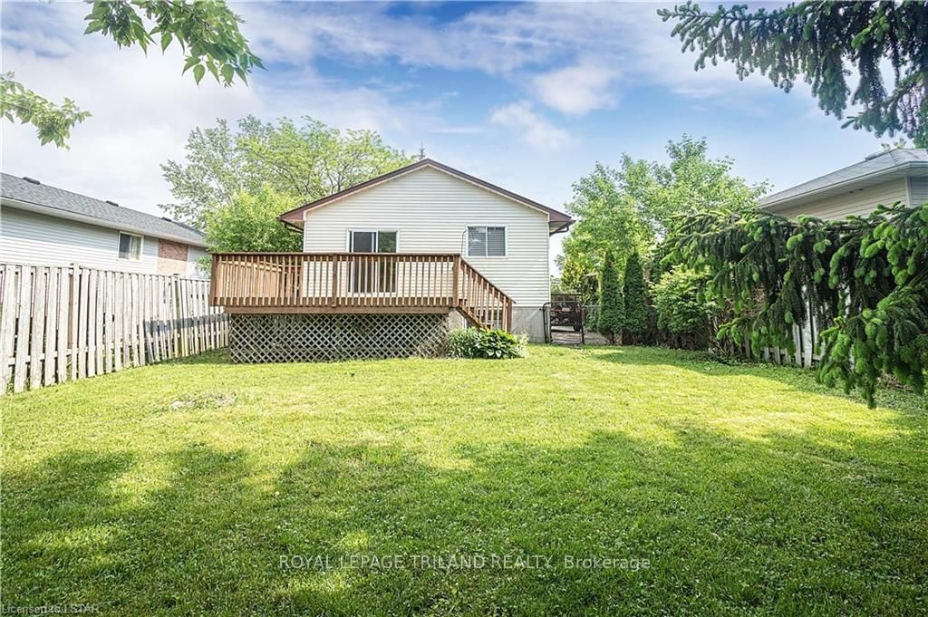 Listing Image 14