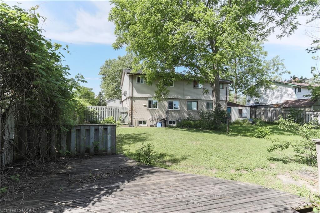 Listing Image 16