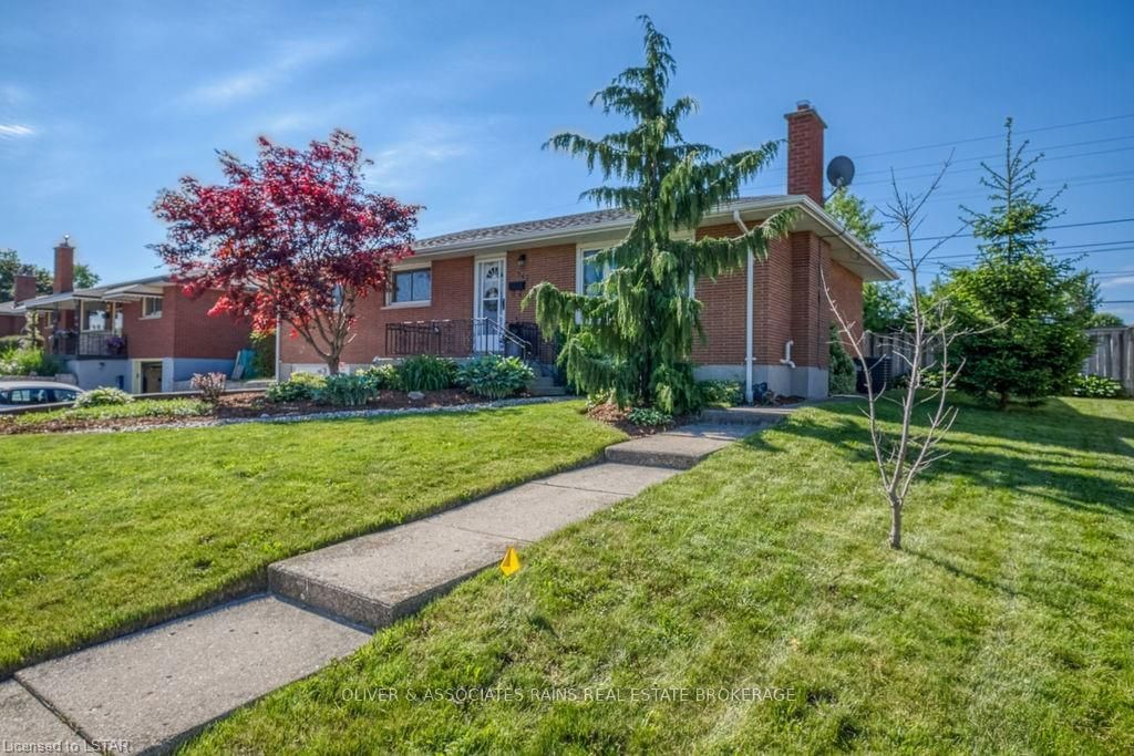 Listing Image 3