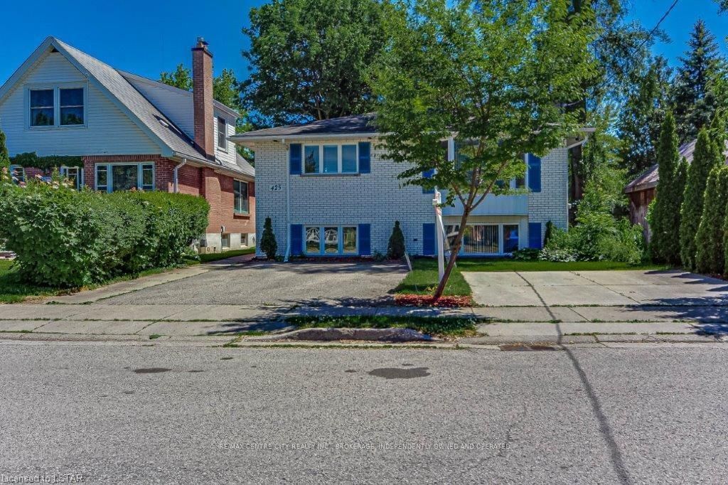 Listing Image 3