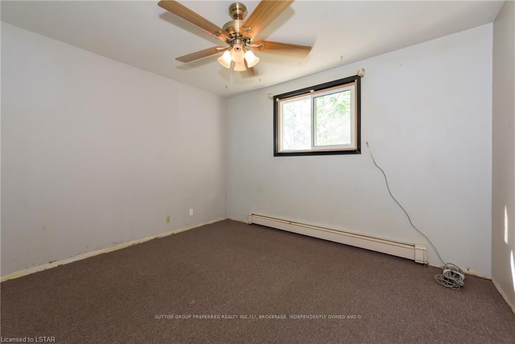 Listing Image 24