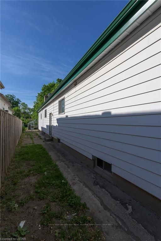 Listing Image 37
