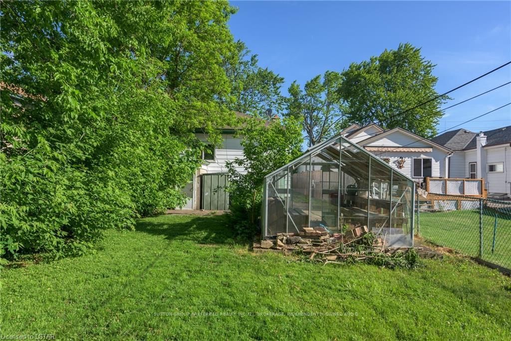 Listing Image 6