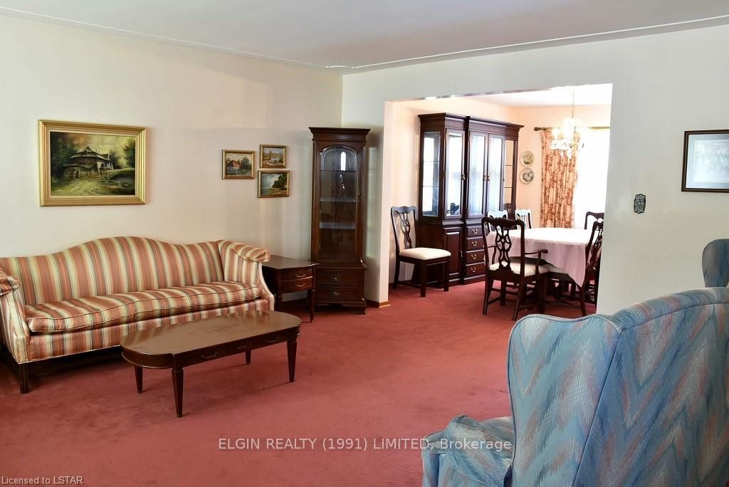 Listing Image 6
