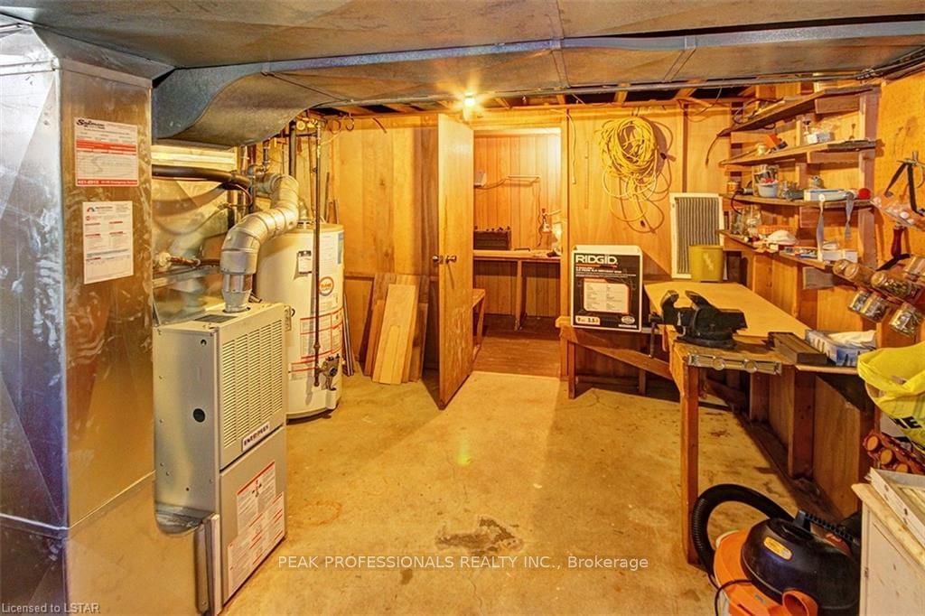 Listing Image 32