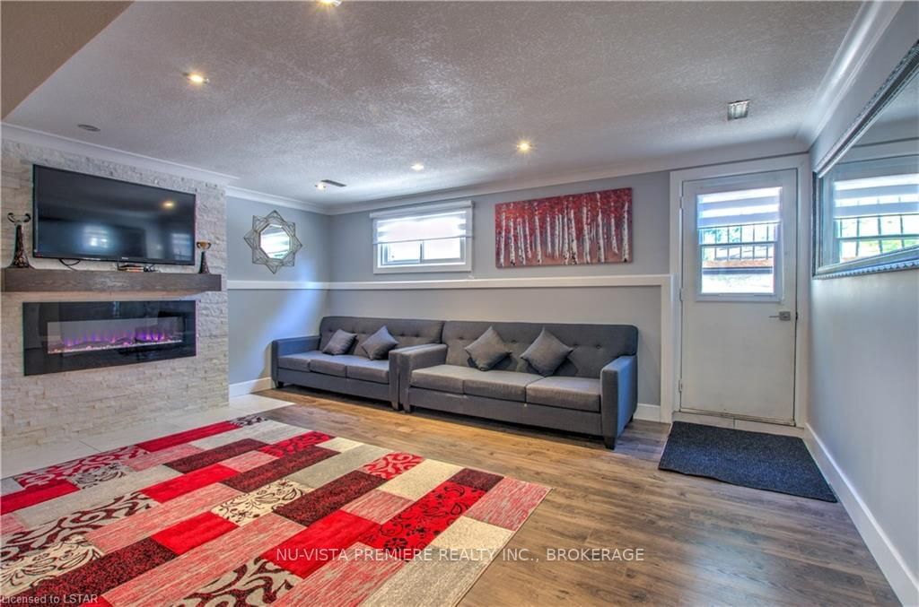Listing Image 35