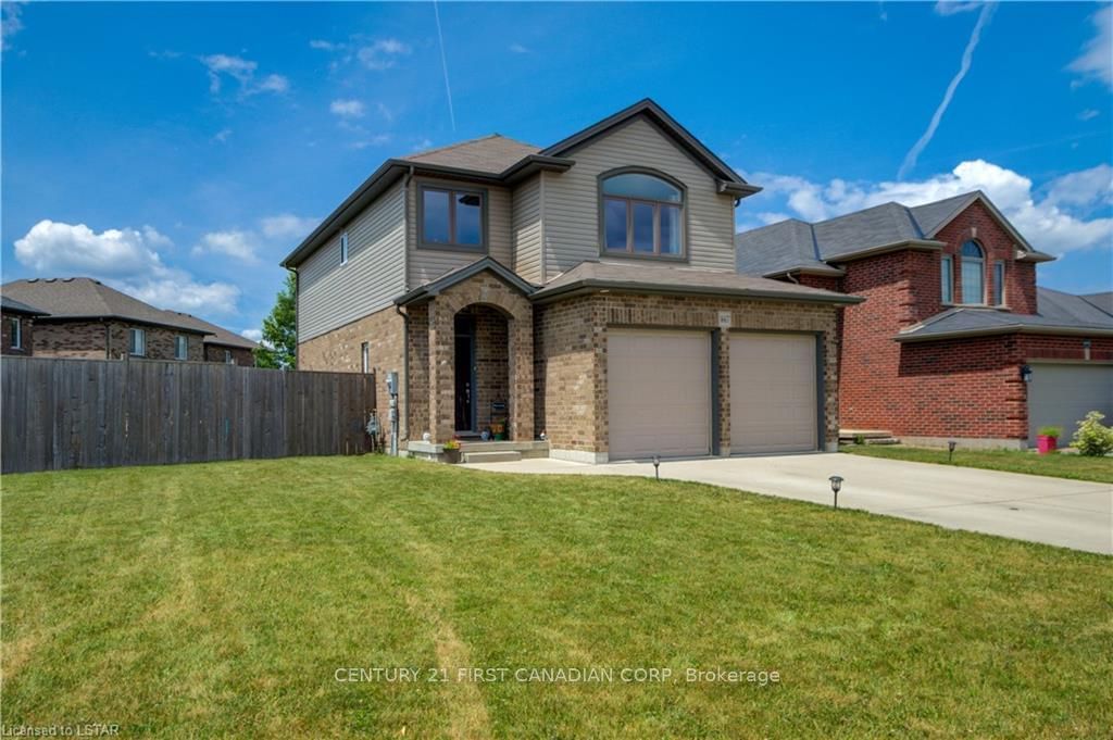 Listing photo 2