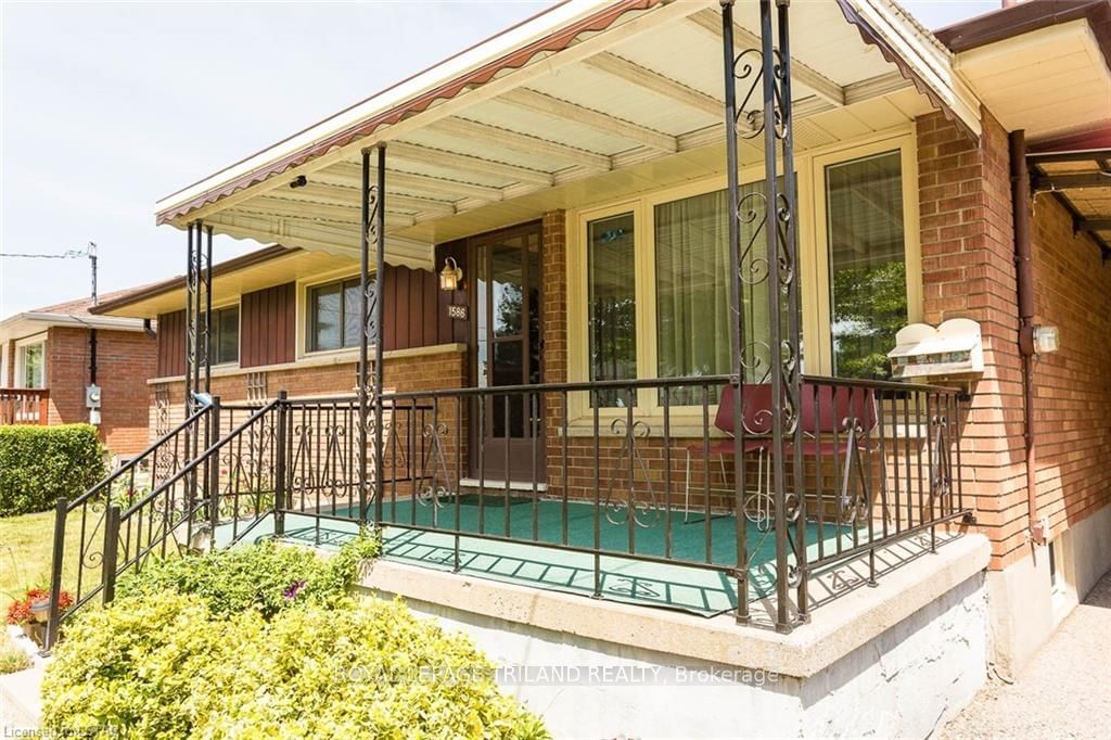 Listing Image 7