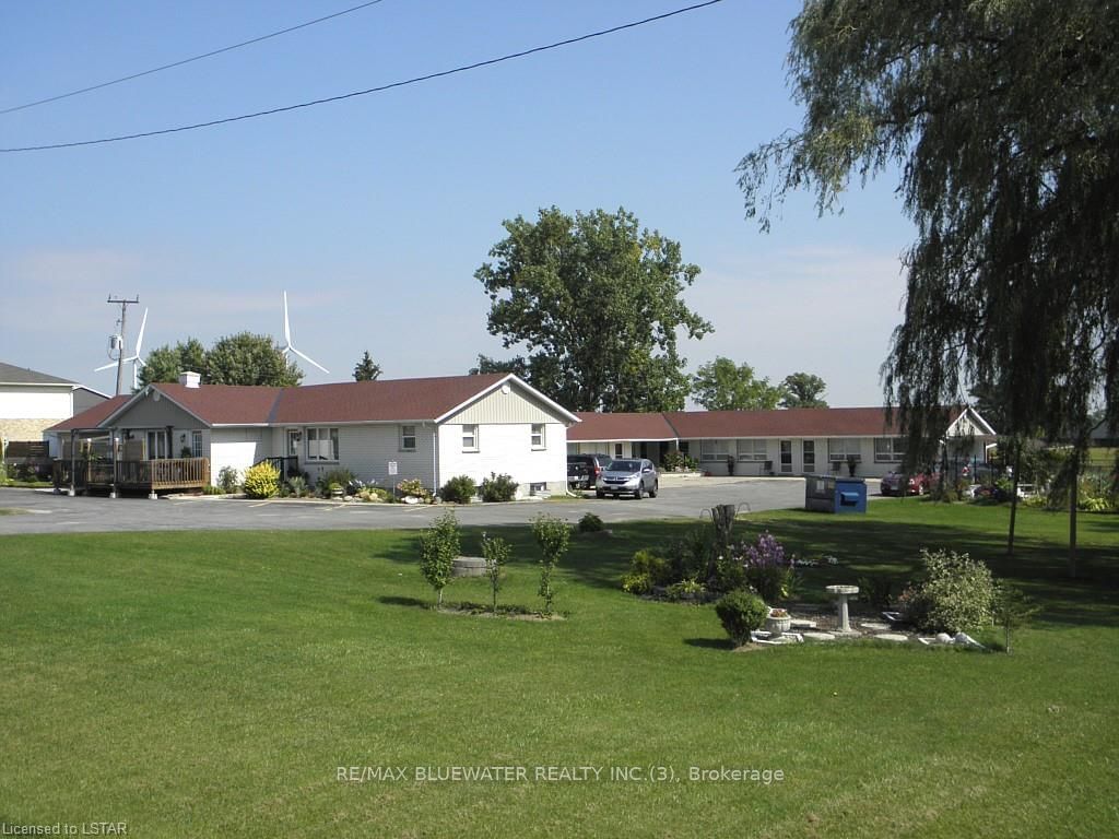 Listing Image 3