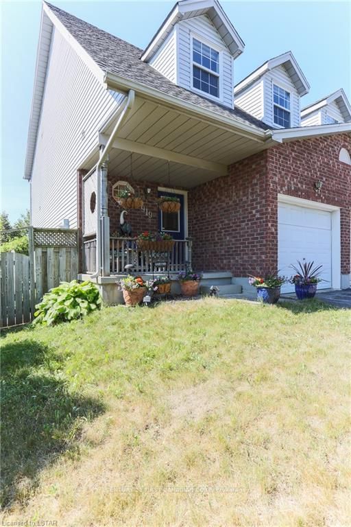 Listing Image 3