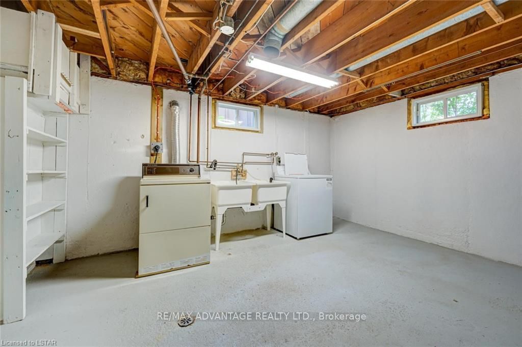 Listing Image 23