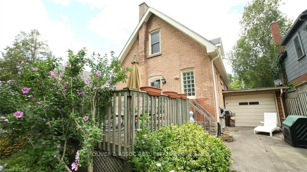 Listing Image 7