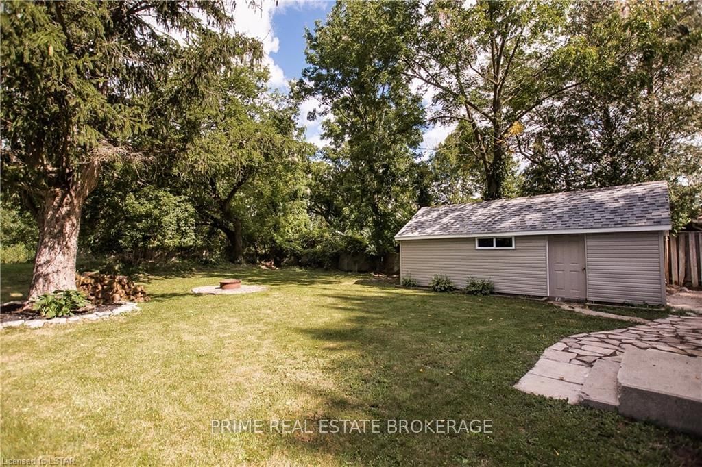 Listing Image 7