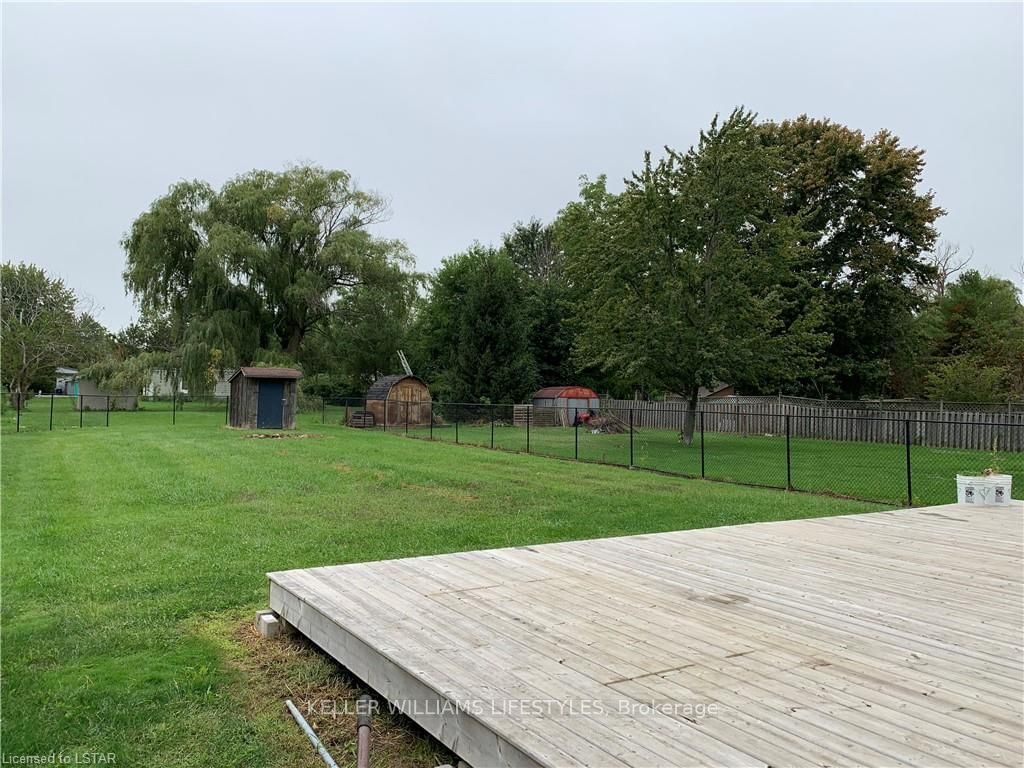 Listing Image 16