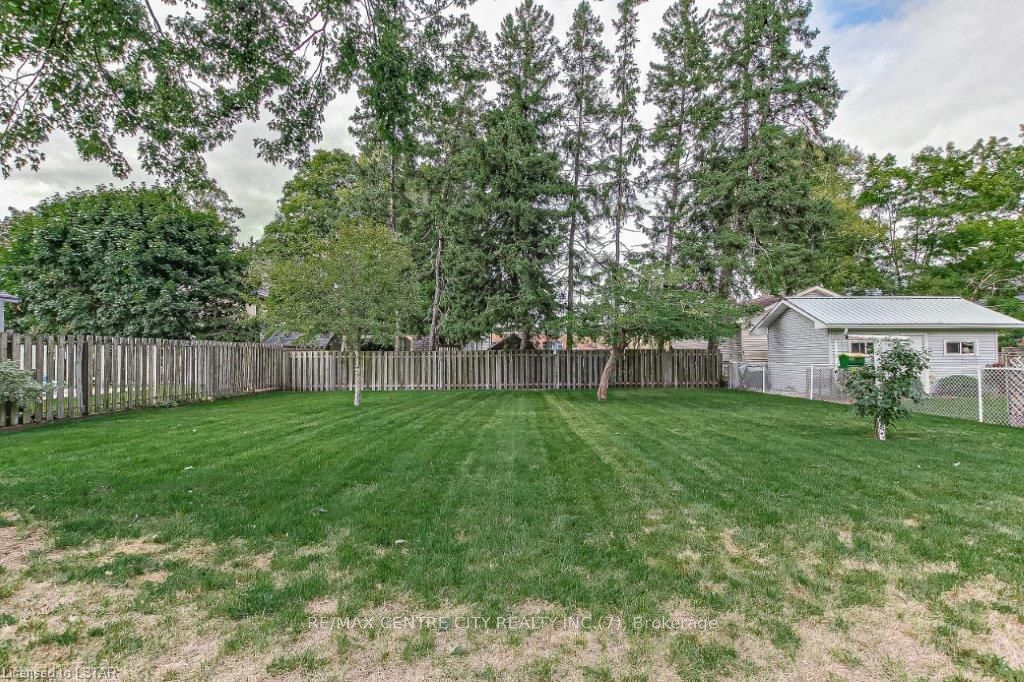 Listing Image 22