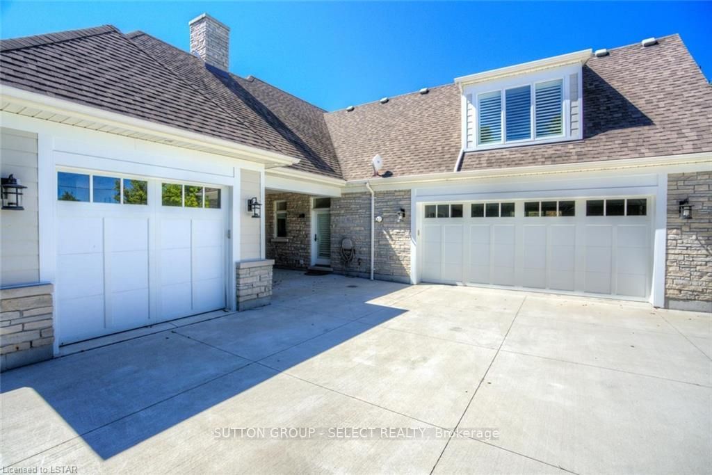 Listing Image 38