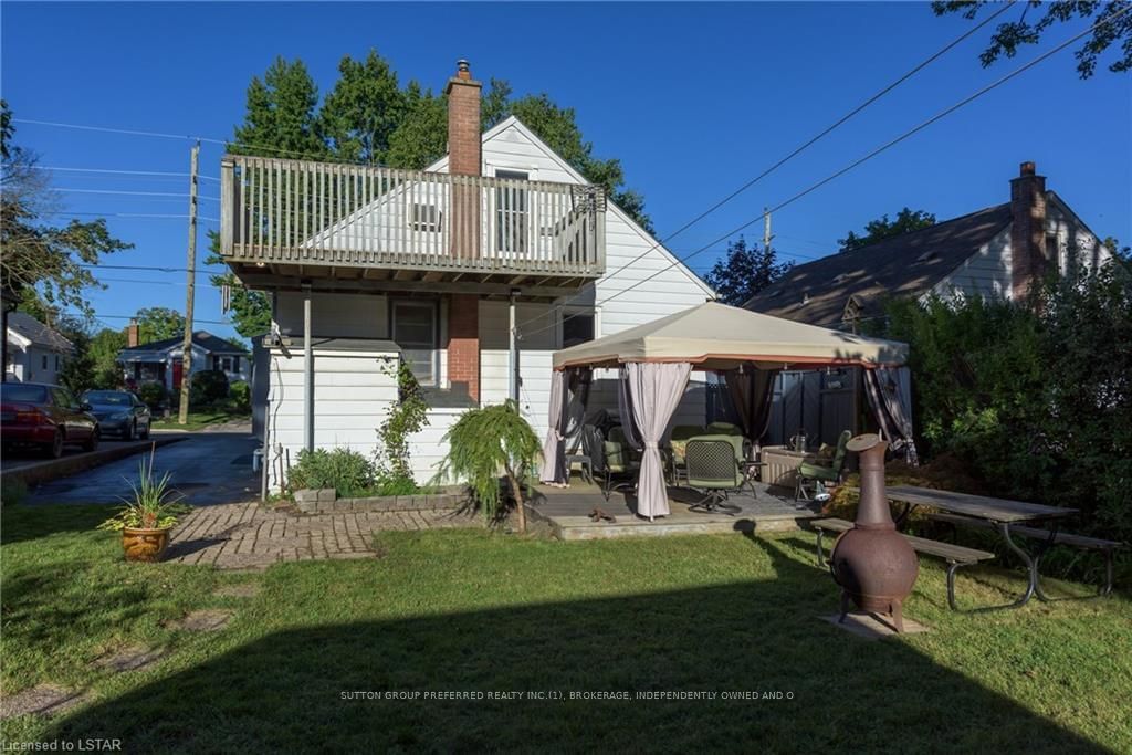 Listing Image 7