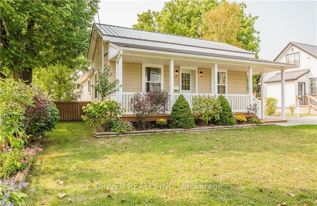 Listing photo 2