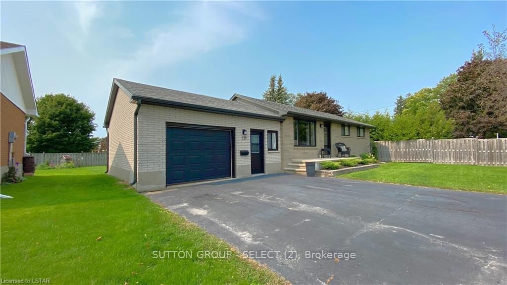 Listing Image 6