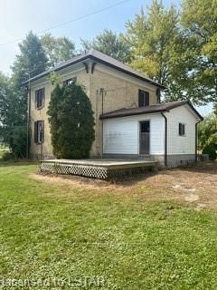 Listing Image 3