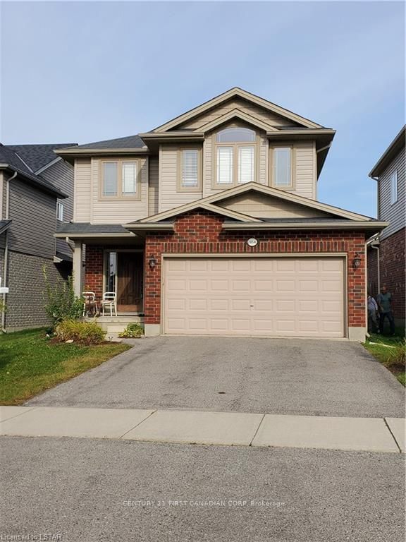 Listing photo 2