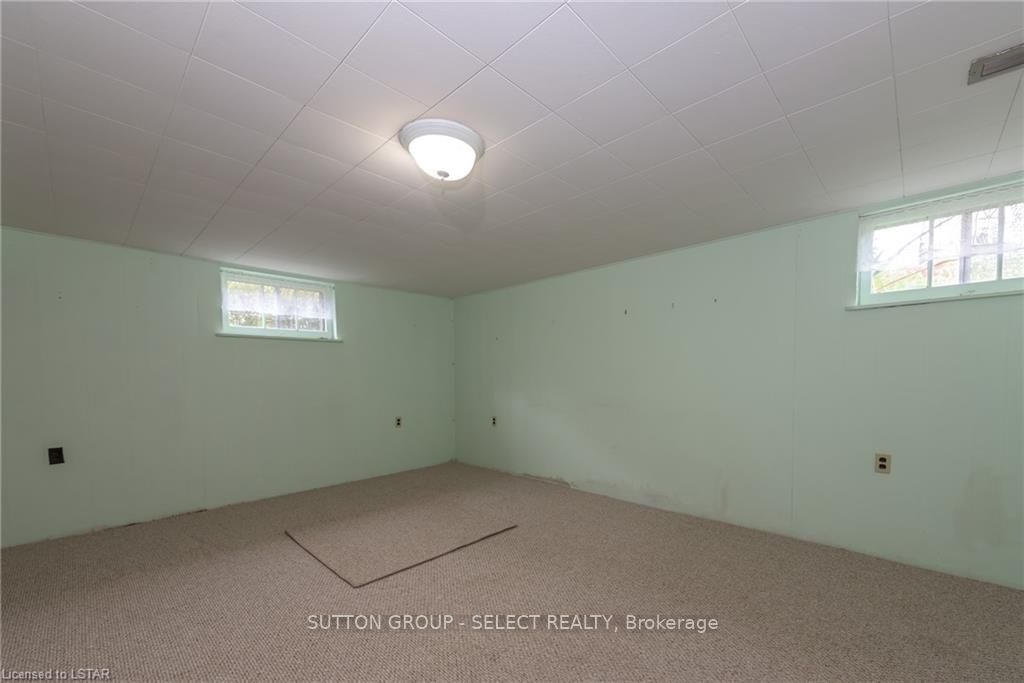 Listing Image 25