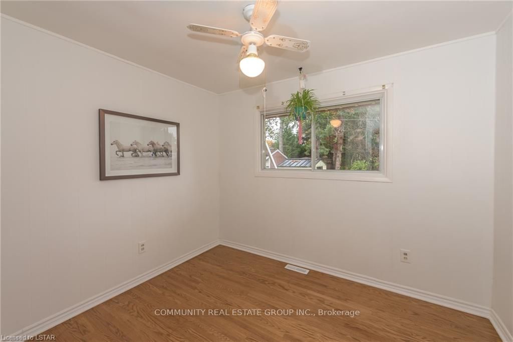 Listing Image 20