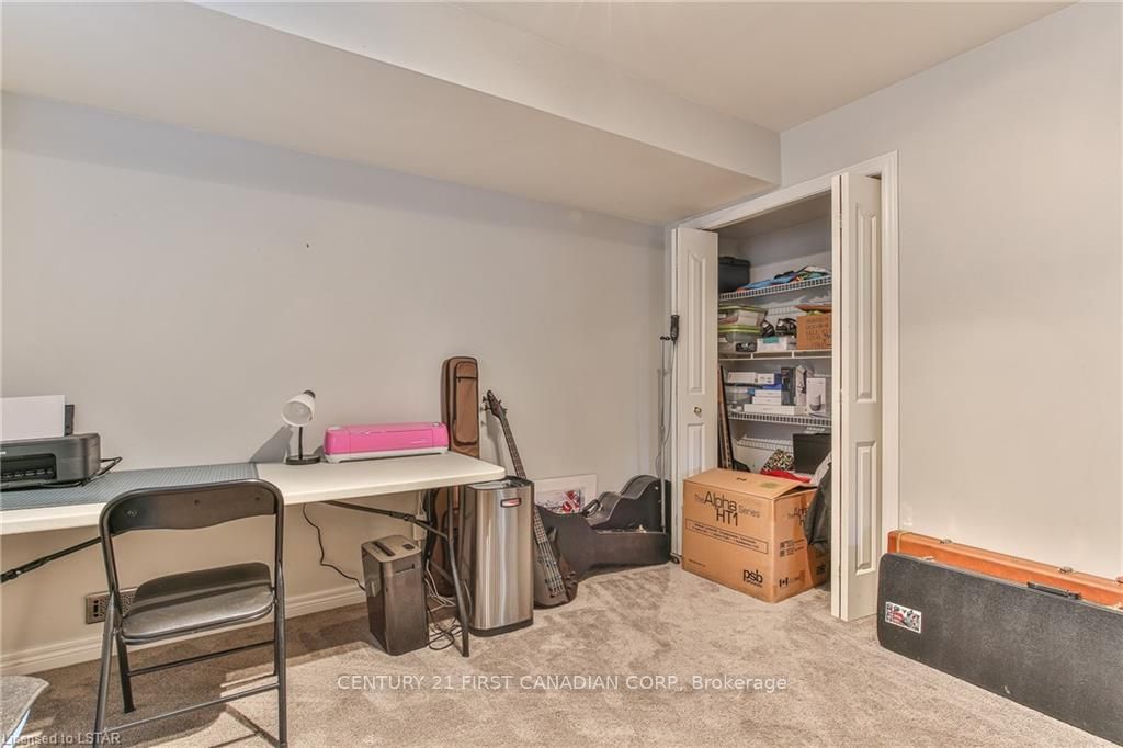 Listing Image 25