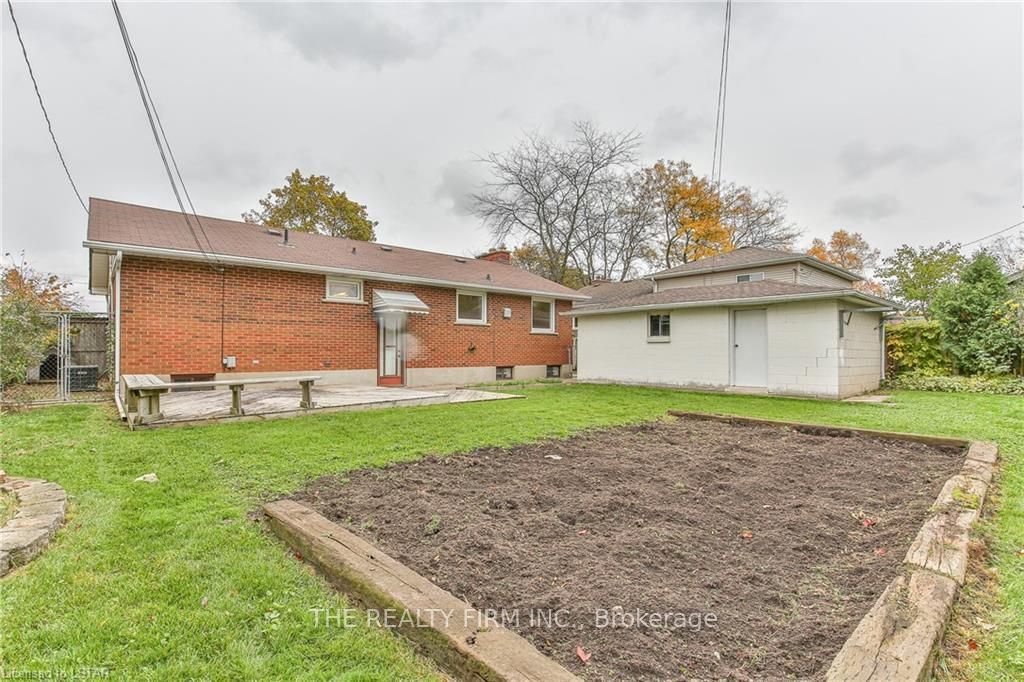 Listing Image 39