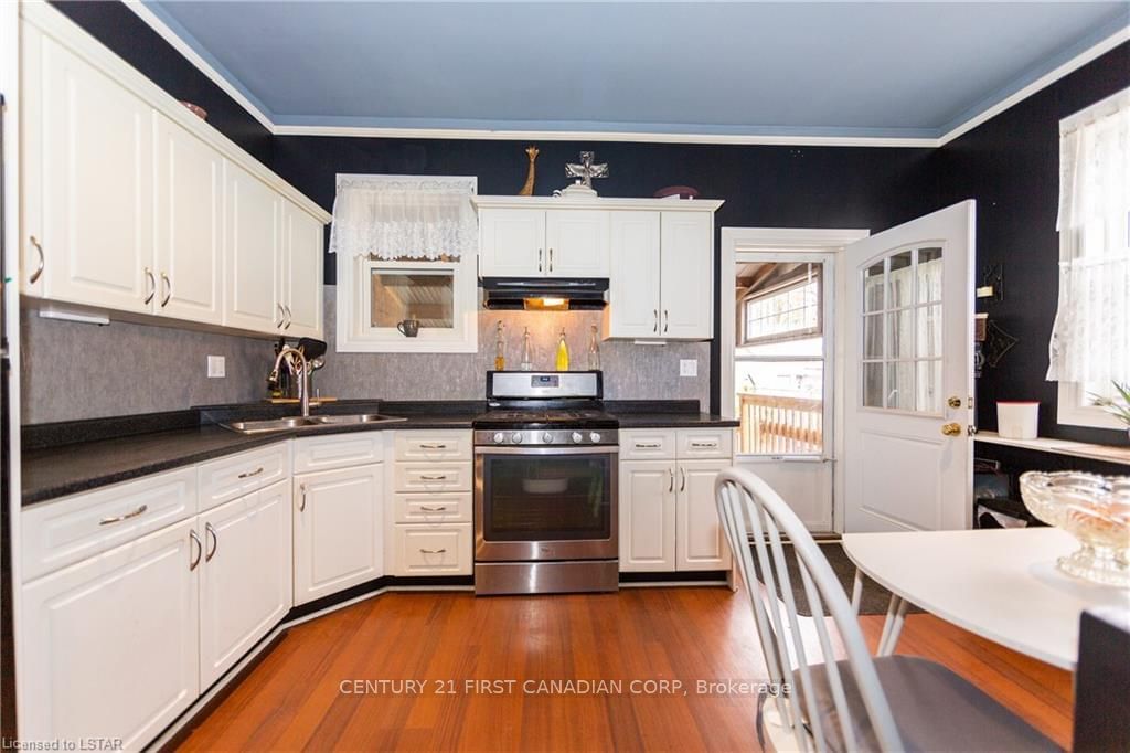 Listing Image 2