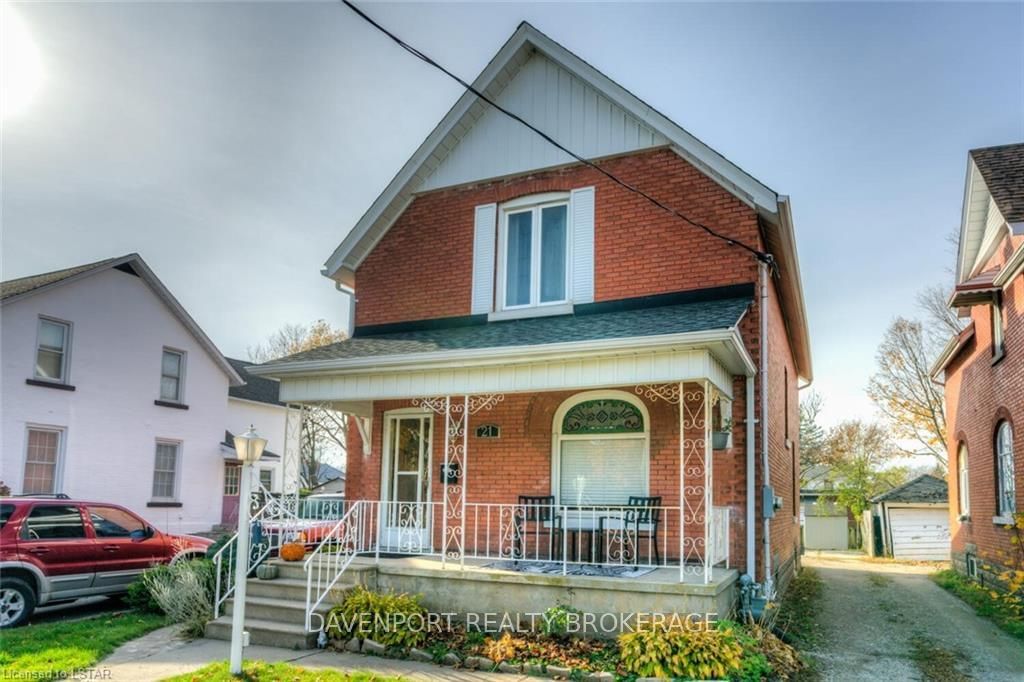 Listing photo 2