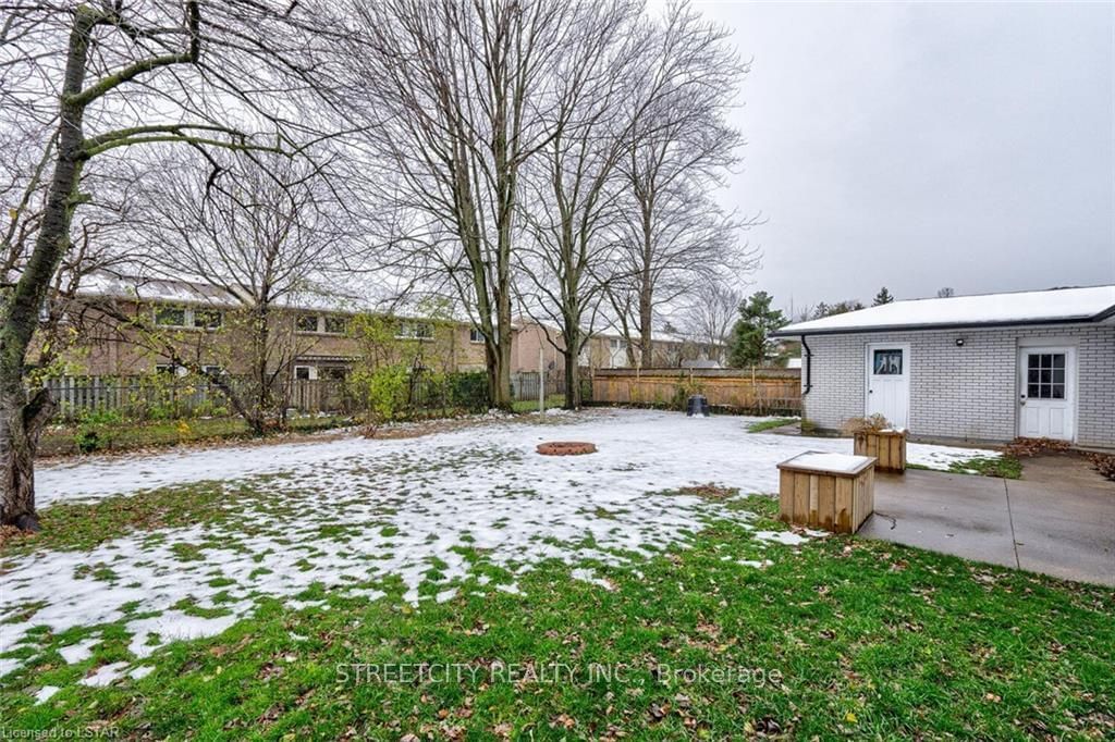 Listing Image 33