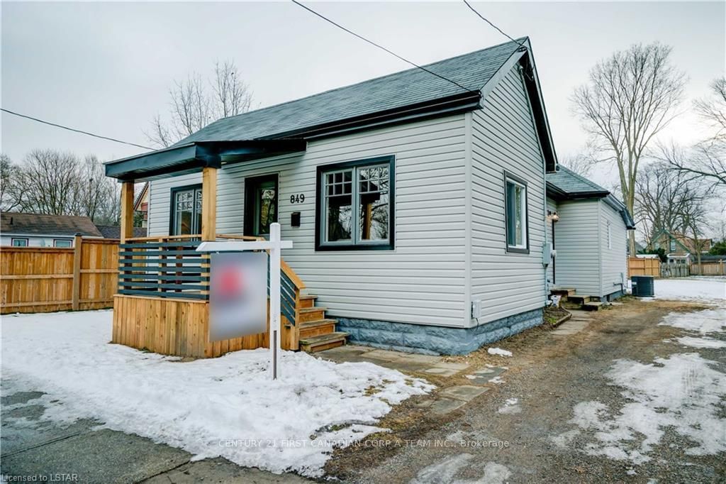 Listing Image 3