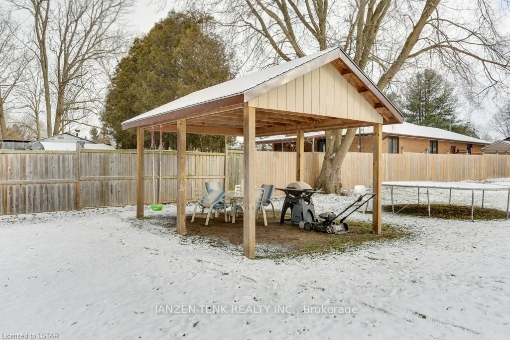 Listing Image 33