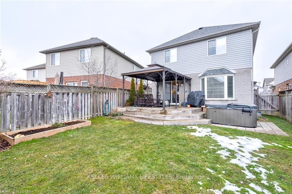Listing Image 37