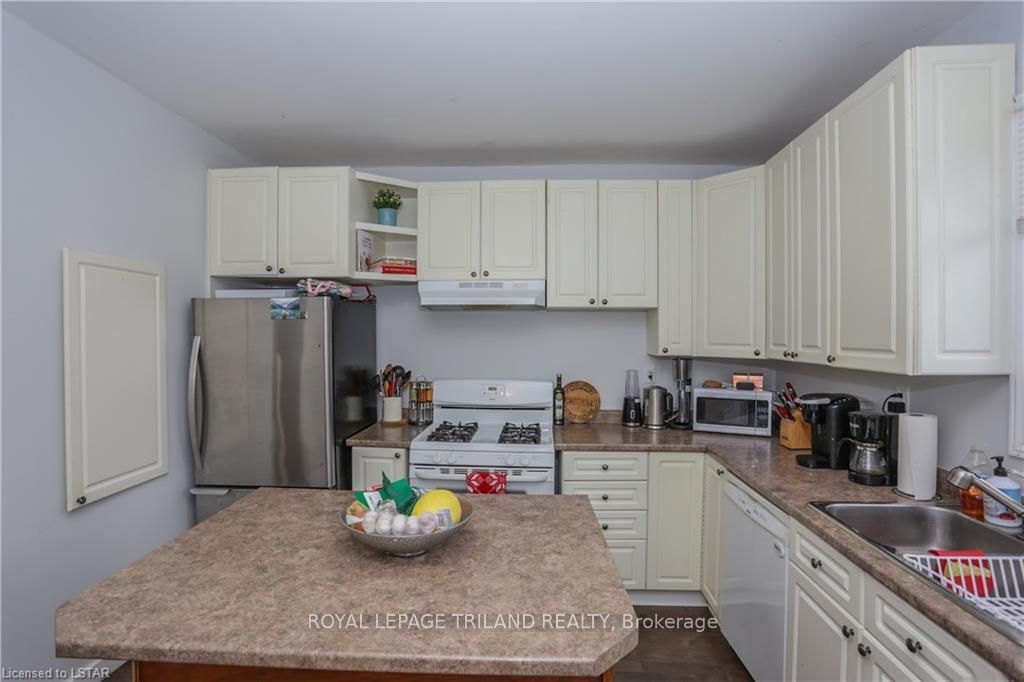 Listing Image 14