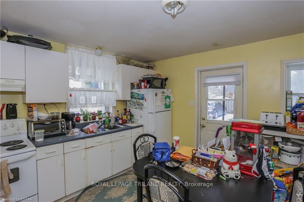 Listing Image 24