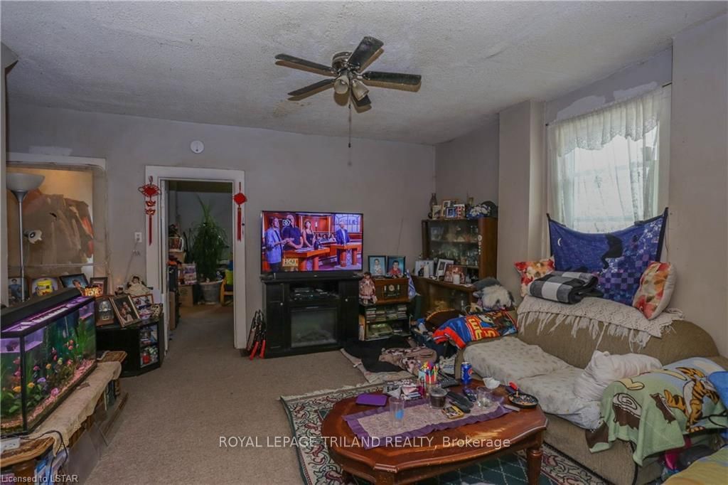 Listing Image 30