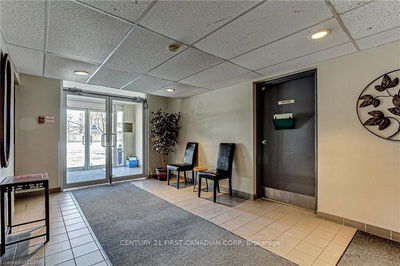 Unit 212 — 1510 Richmond St, London - North G image-0-2