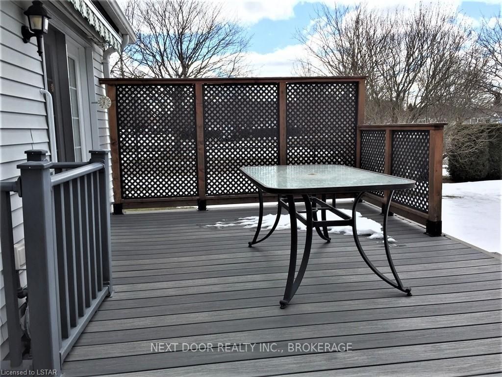 Listing Image 3