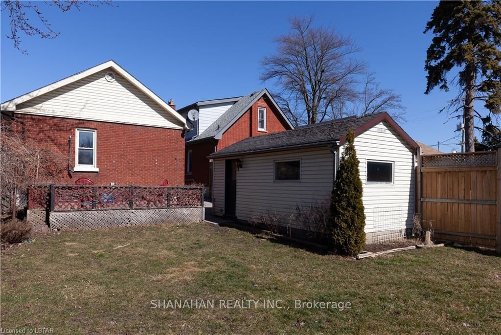 Listing Image 7