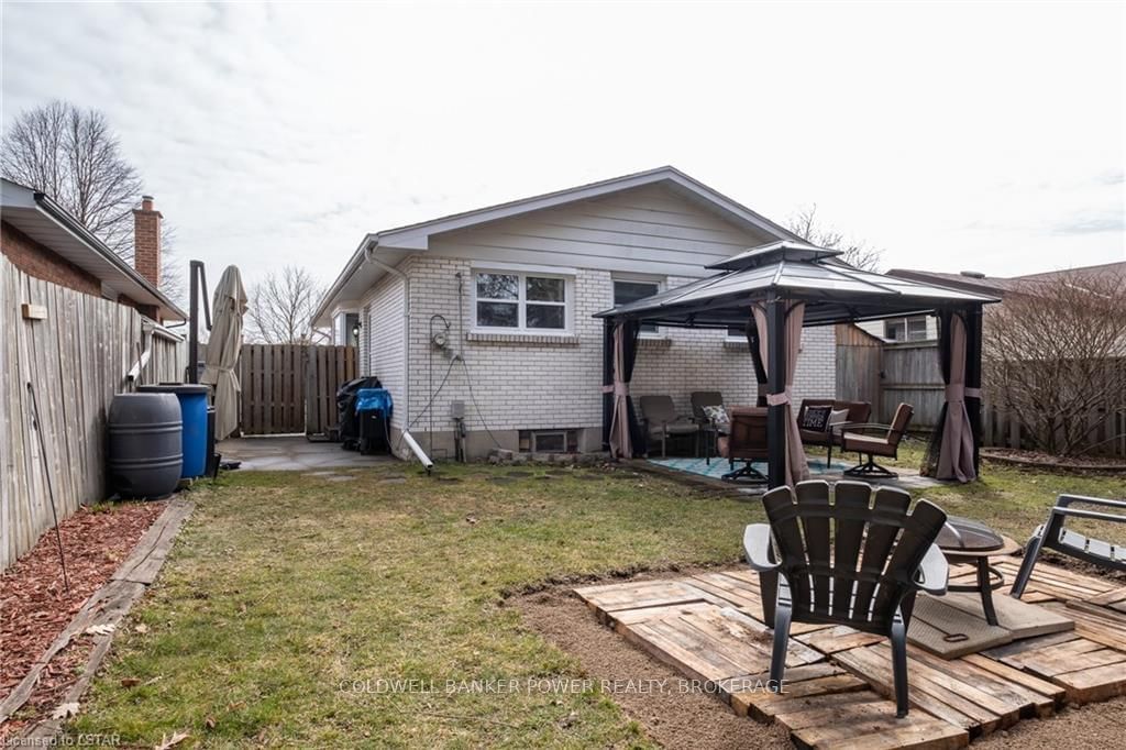 Listing Image 33