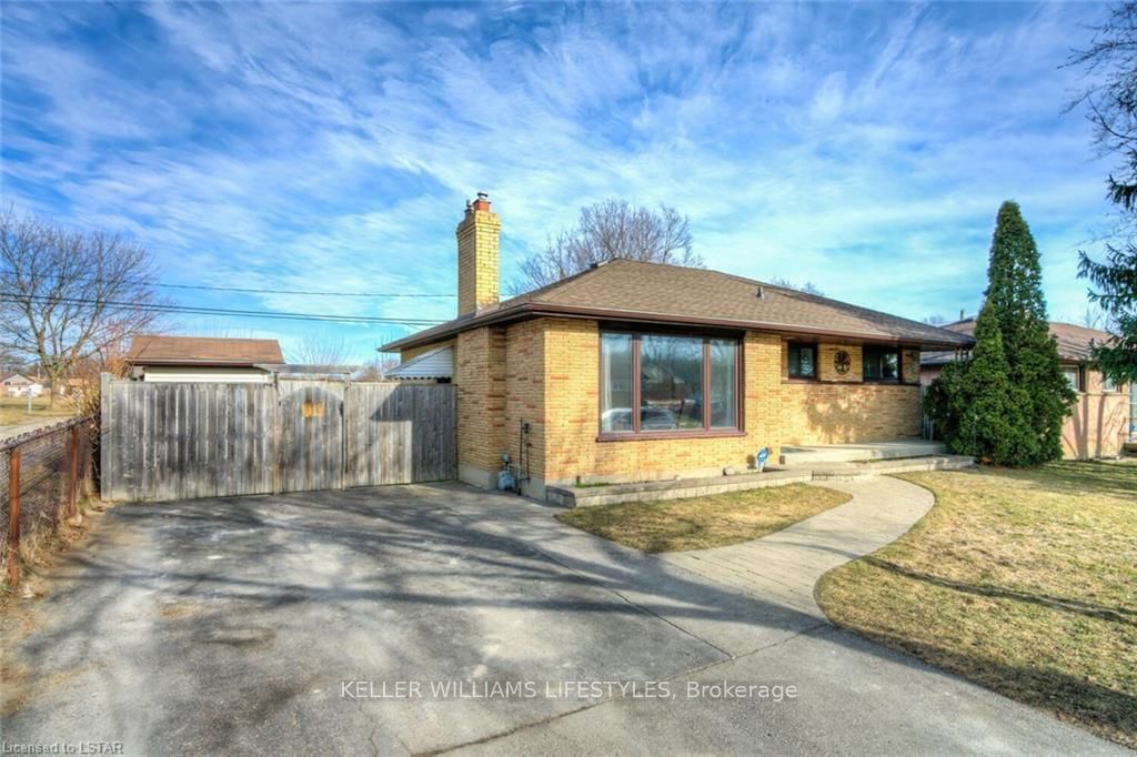 Listing Image 2