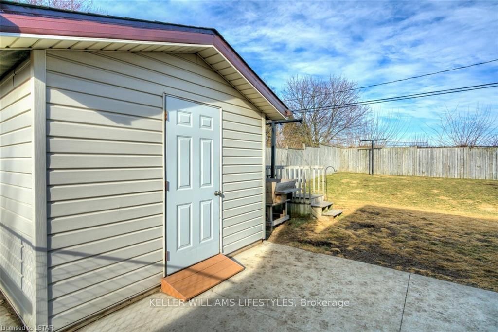 Listing Image 35