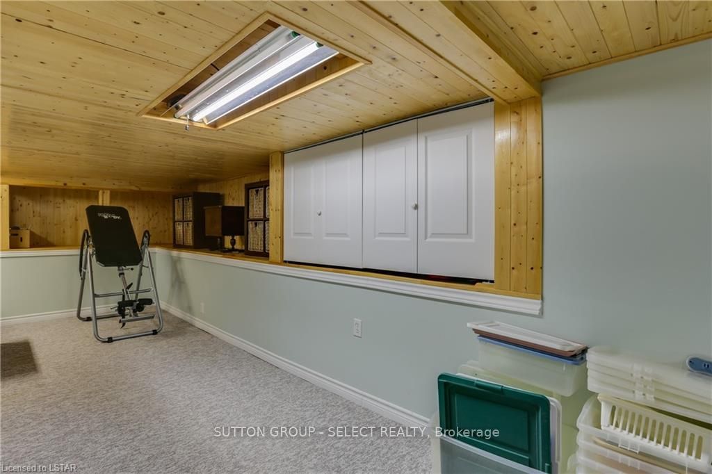 Listing Image 32