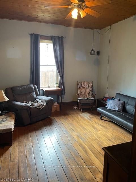 Listing Image 7